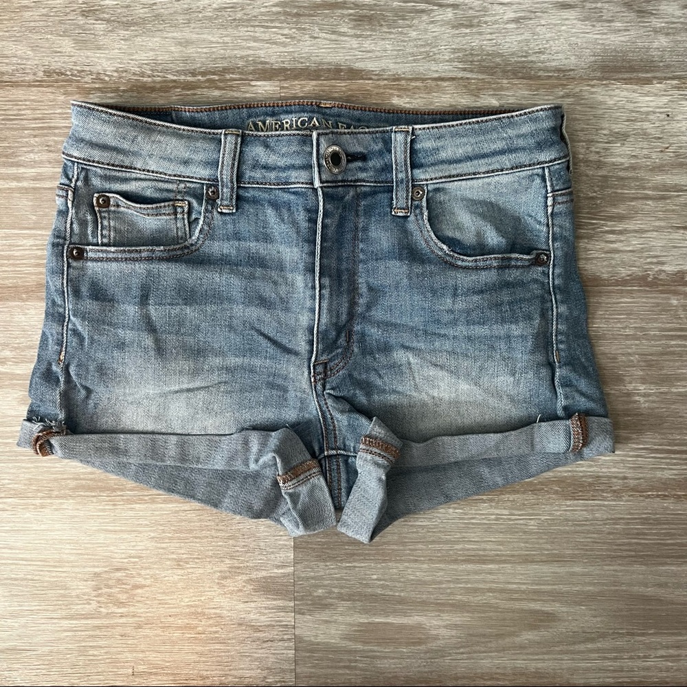 American Eagle Super Stretch Jean Shorts Size 8